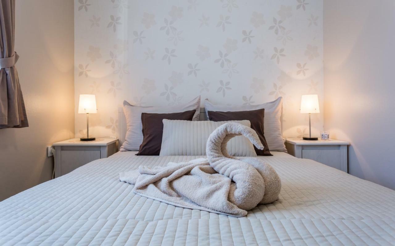 Apartment Smilja Malinska Ngoại thất bức ảnh