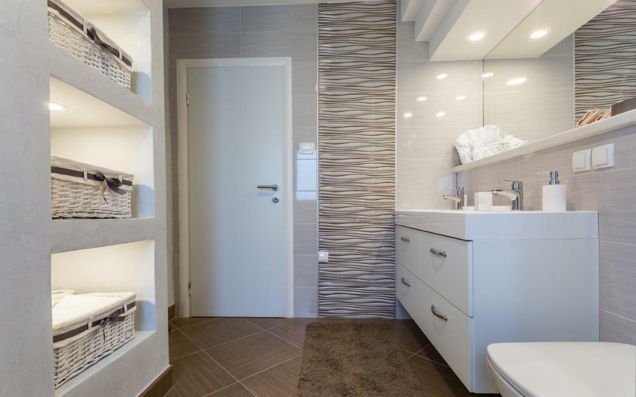 Apartment Smilja Malinska Ngoại thất bức ảnh